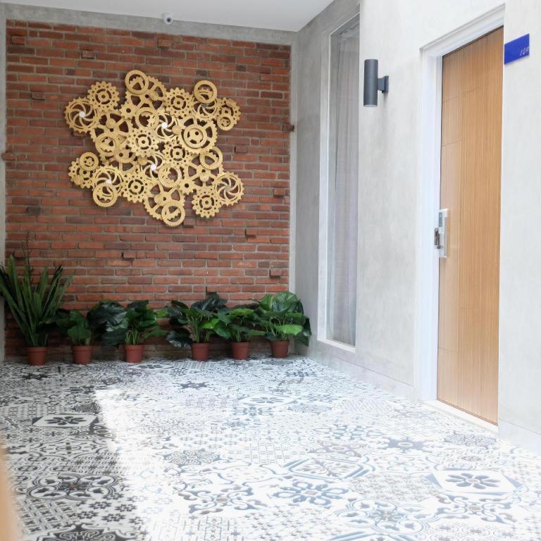 The Batik Bed And Coffee Bandung Hotel Екстериор снимка