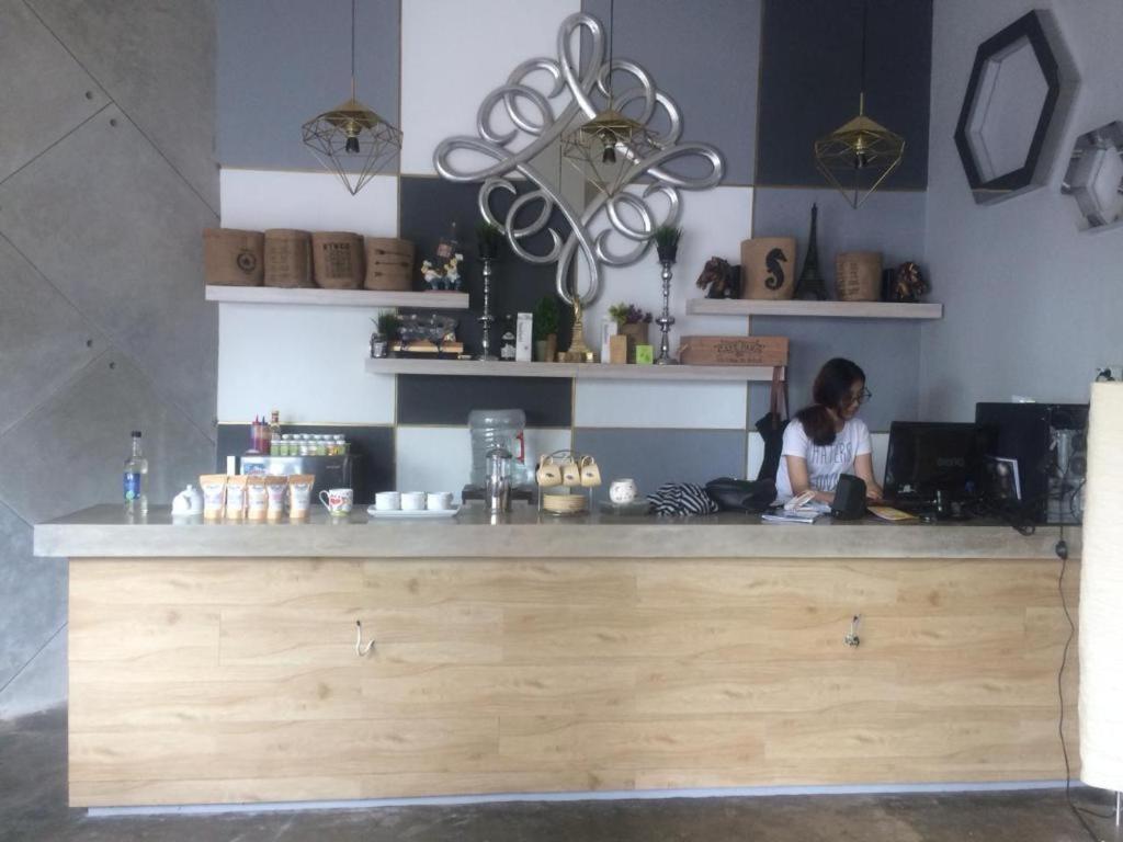 The Batik Bed And Coffee Bandung Hotel Екстериор снимка