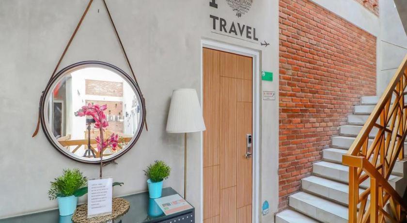 The Batik Bed And Coffee Bandung Hotel Екстериор снимка